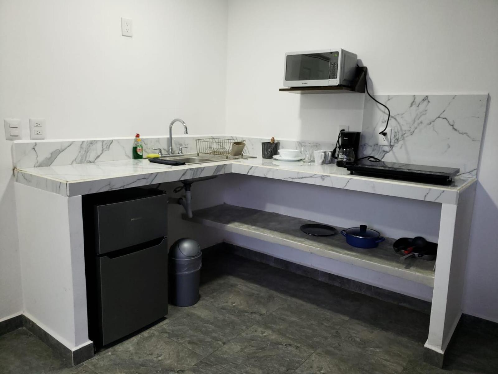 Casa Aura - King Suite With Kitchen And Balcony - 1St Floor 이슬라무헤레스 외부 사진